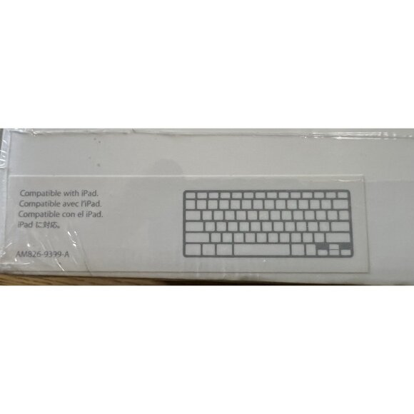 Apple iPad Keyboard Dock A1359 30-Pin‎ 1st, 2nd Generation iPad Accessory SEALED - Picture 3 of 5